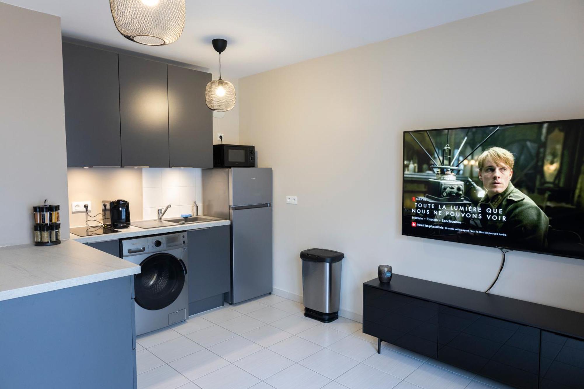 Charmant Studio En Residence Avec Parking Μπισί-Σεν Ζορζ Εξωτερικό φωτογραφία